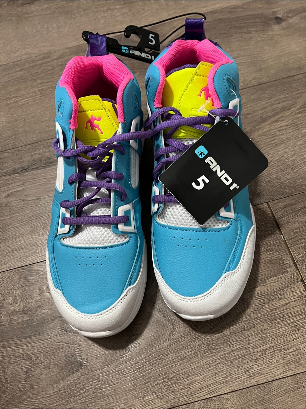 And1 Girls Sneakers Size 5 New